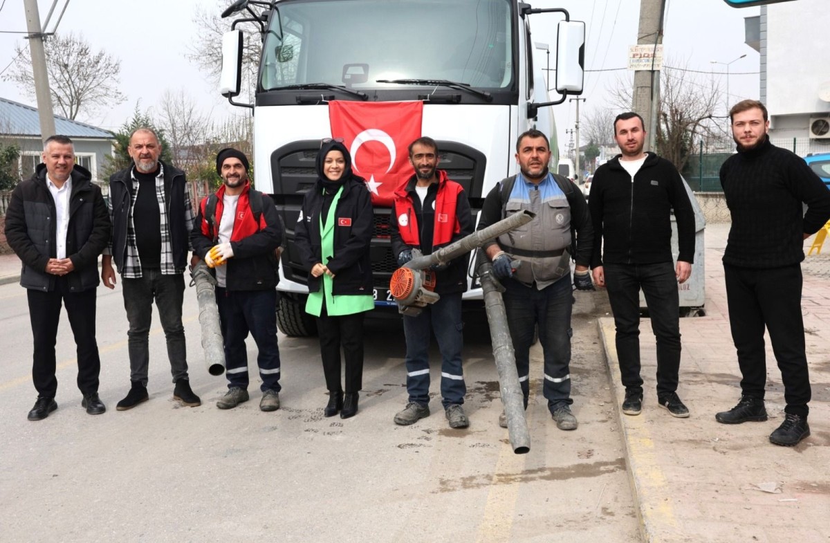Erenler’de bayram öncesi temizlik seferberliği
