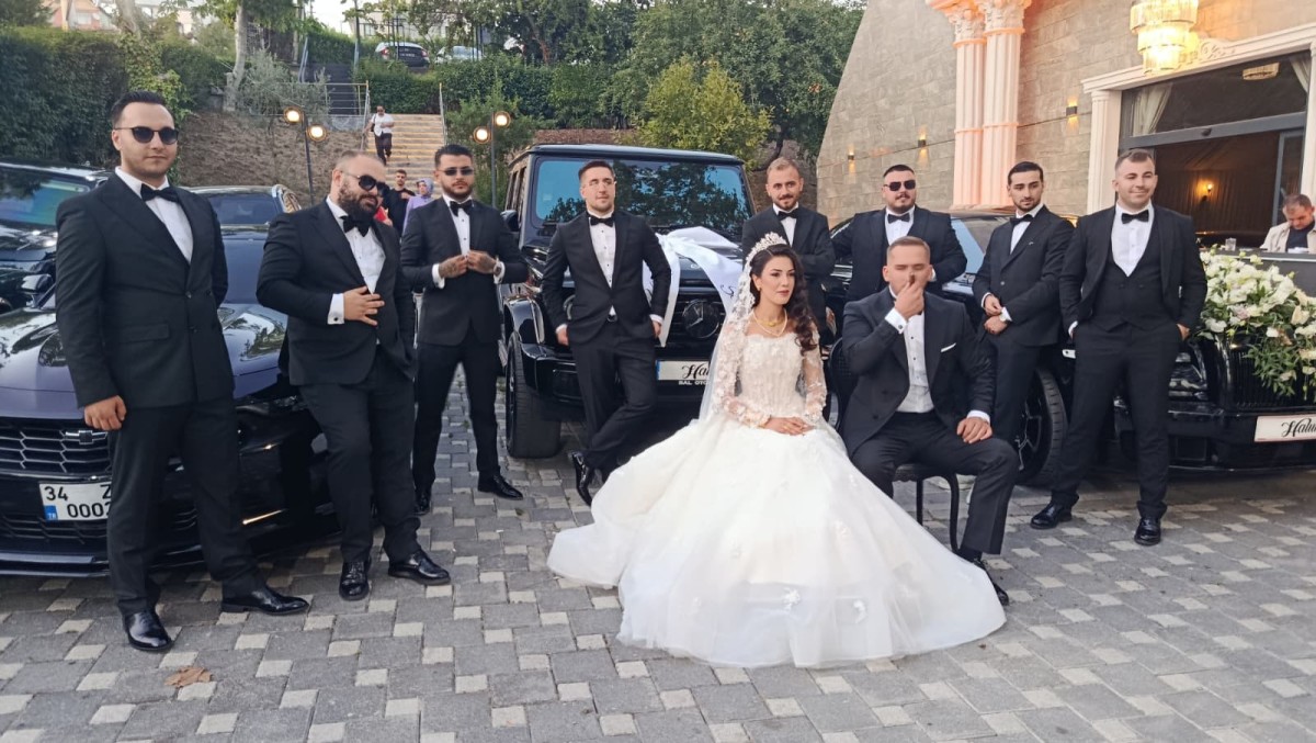 Haluk Bal ve Nur Sema Özdemir görkemli düğünle dünyaevine girdi