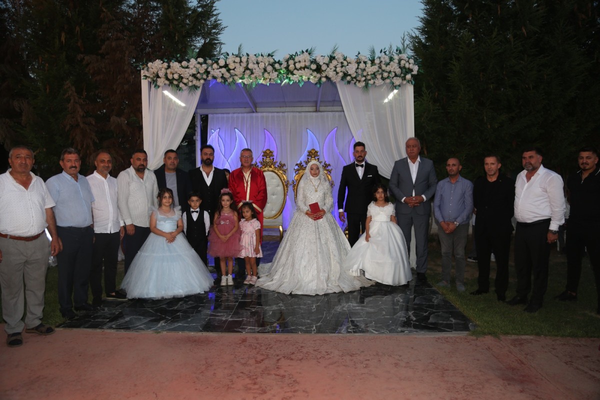 İstay Ailesi'nin büyük buluşmalı mutlu günü